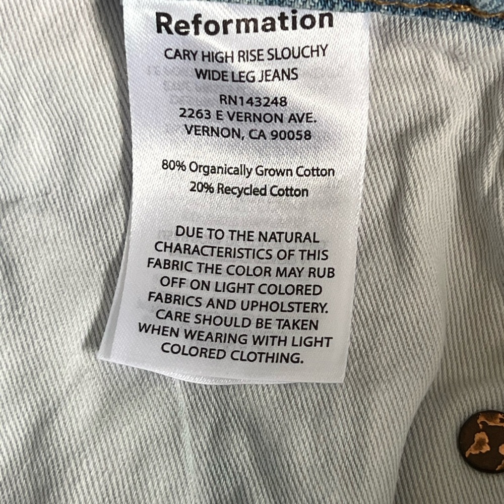 Reformation Wide Leg Jeans. - Picture 6 of 9